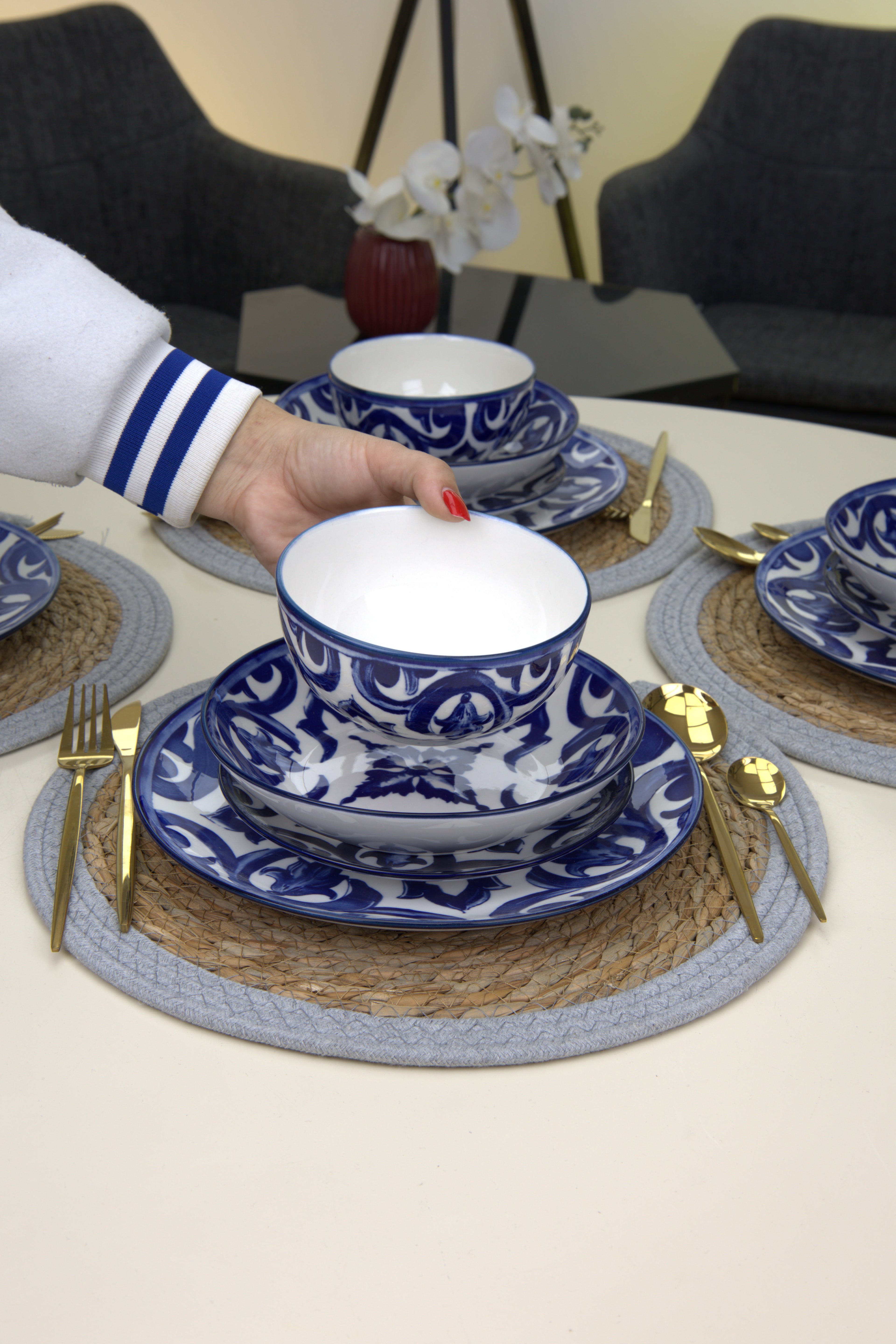 ✨ Service de table premium – 18 pièces ✨Collection Bleu Majorelle💙