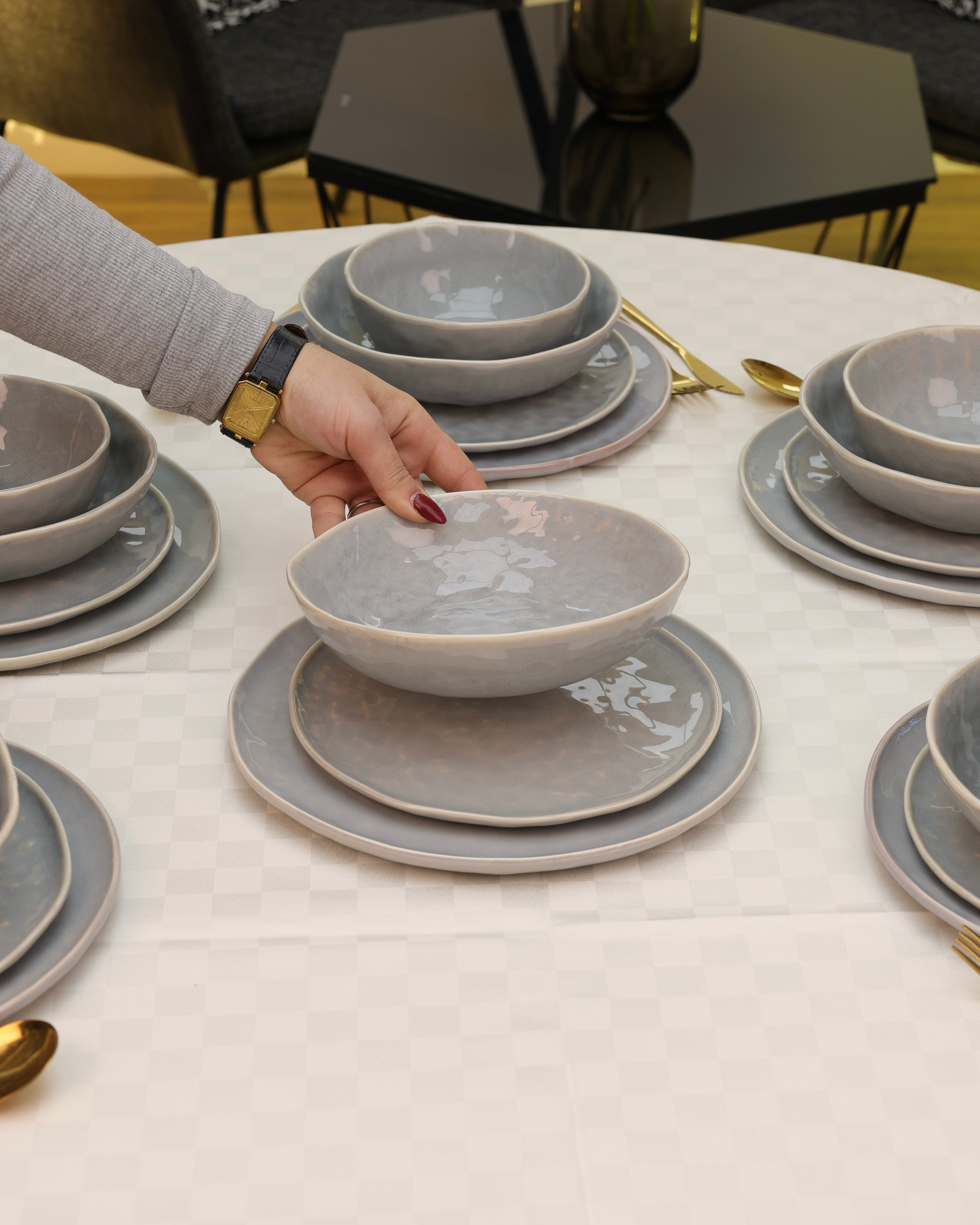 Service en Céramique Gris Doux – 24 Pièces