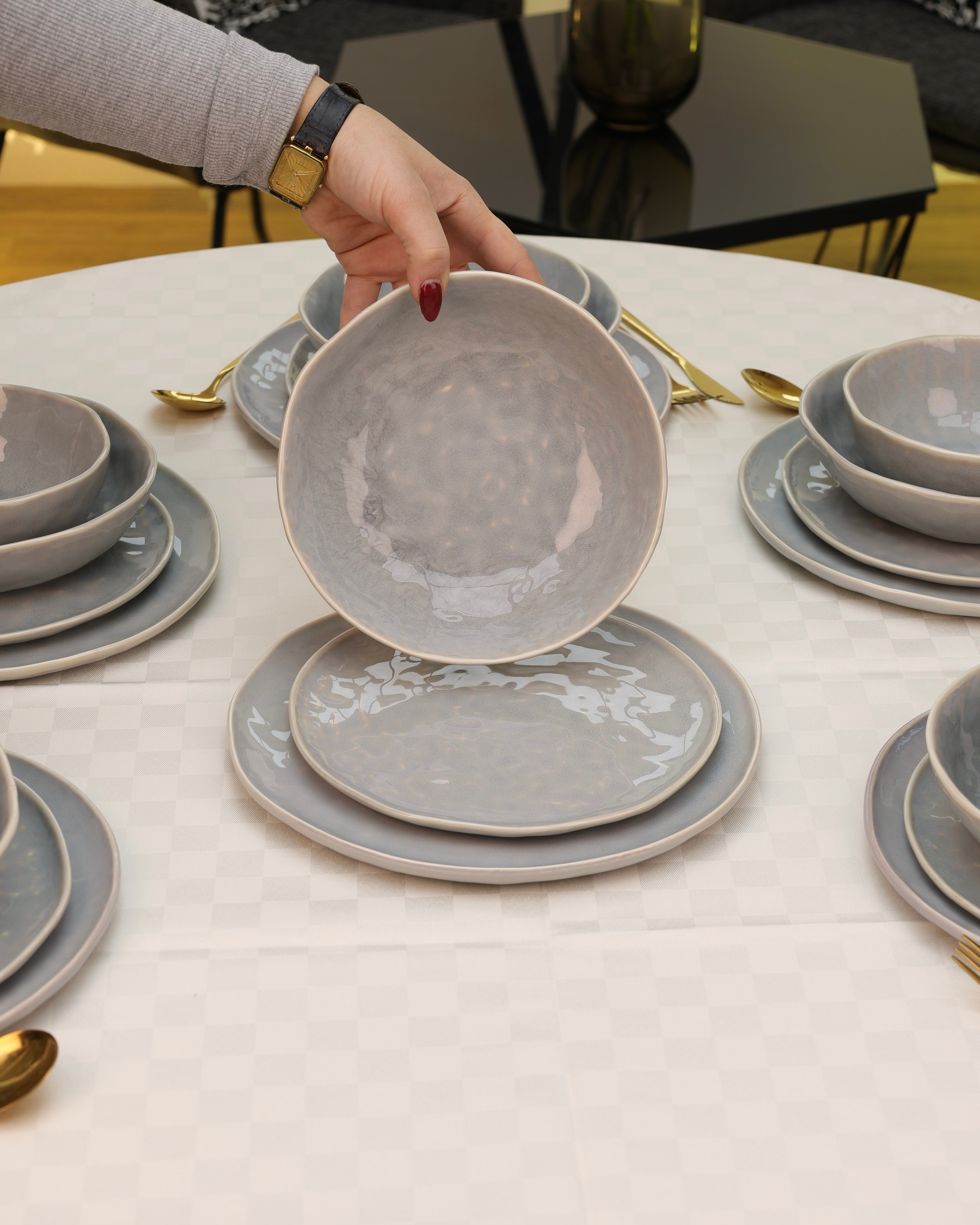 Service en Céramique Gris Doux – 24 Pièces