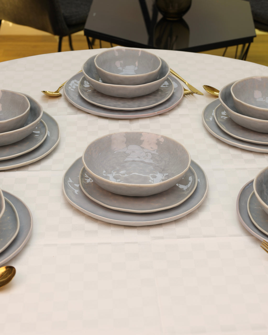 Service en Céramique Gris Doux – 24 Pièces