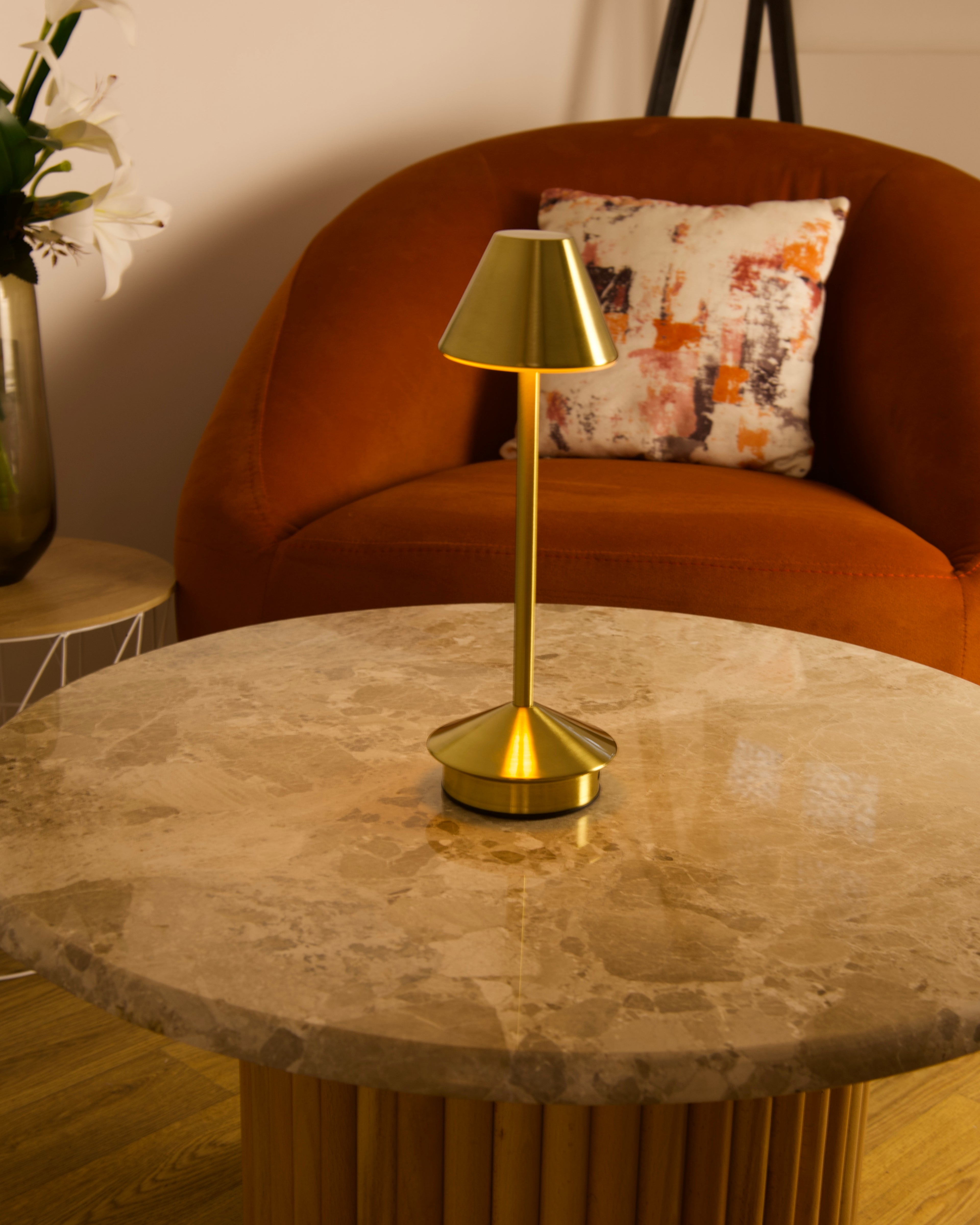 Lampe en métal tactile – 2 modèles