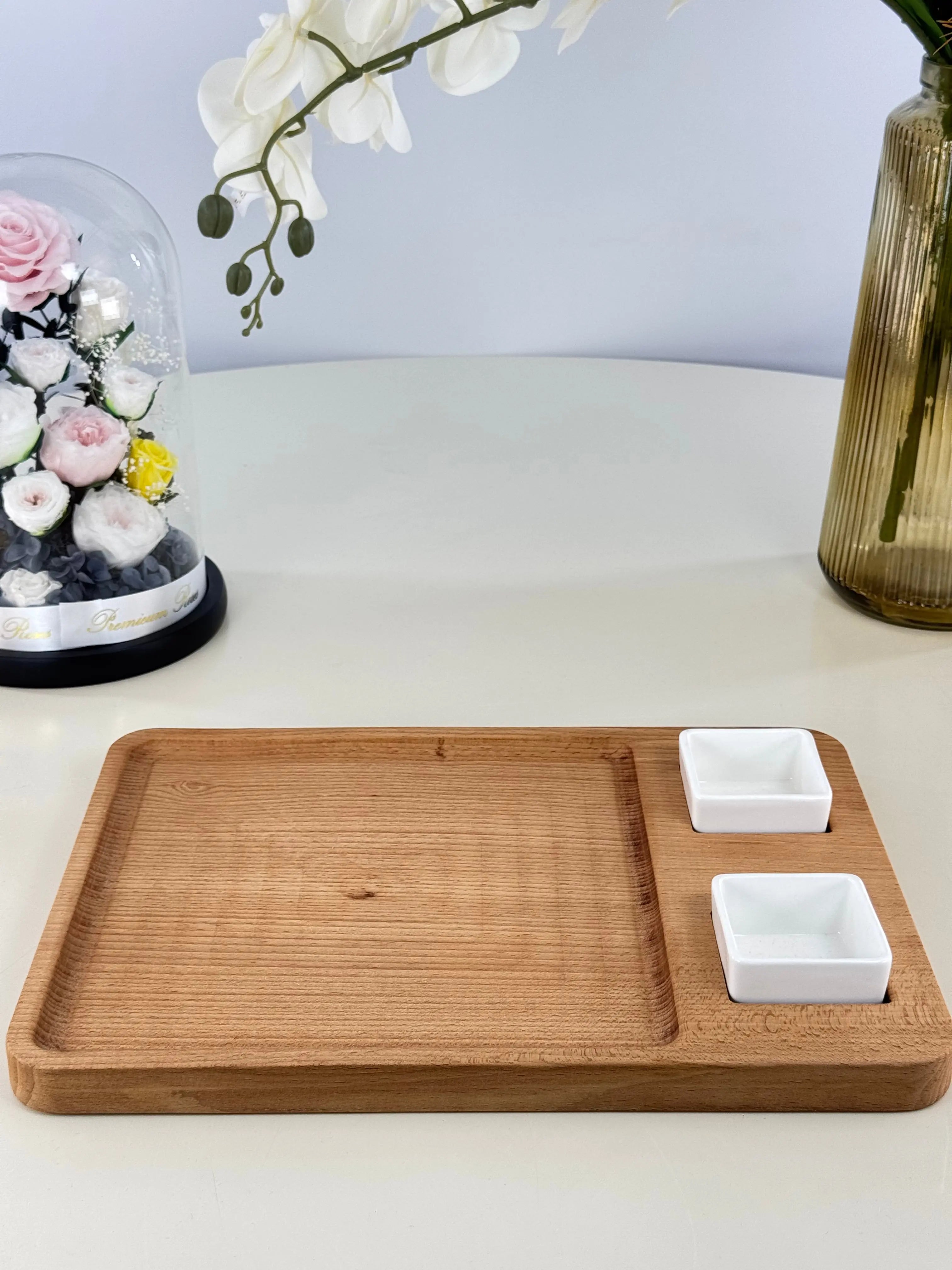 Plateau en bois avec 2 ramequins Bol brillant