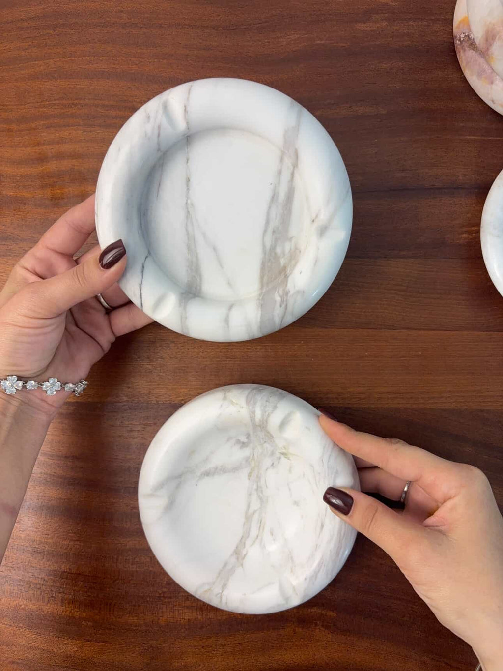 Cendrier en Marbre Blanc De SKIKDA